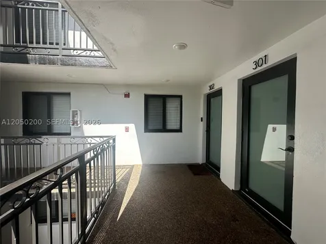 529 SW 4th Street Miami FL 33130