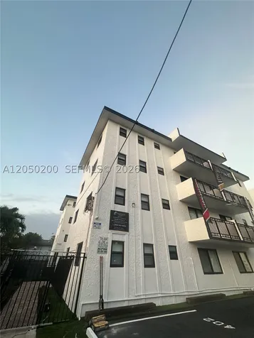 529 SW 4th Street Miami FL 33130