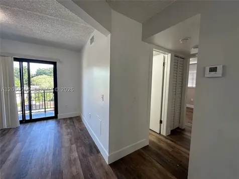 529 SW 4th Street Miami FL 33130