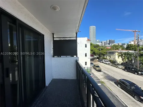 529 SW 4th Street Miami FL 33130