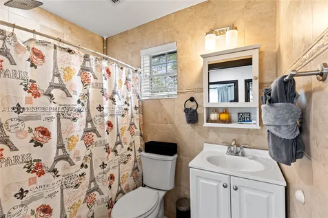 1401 SW 32nd Street Fort Lauderdale FL 33315
