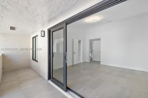 16449 NE 26 Avenue North Miami Beach FL 33160