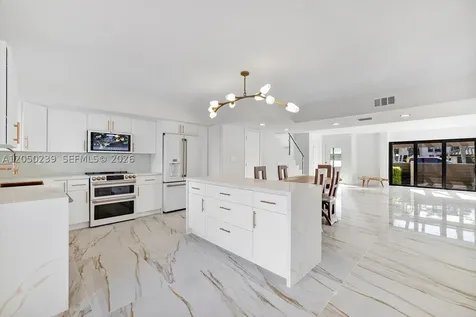16449 NE 26 Avenue North Miami Beach FL 33160