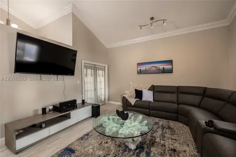 19853 NW 64th Place Hialeah FL 33015