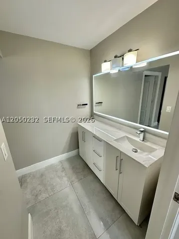 19853 NW 64th Place Hialeah FL 33015