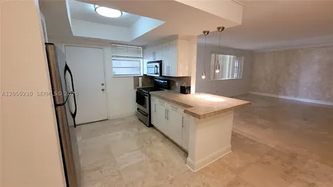 11960 NE 19th Drive North Miami FL 33181