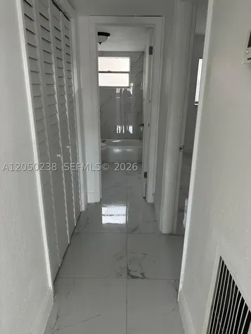 7101 SW 89th Court Miami FL 33173