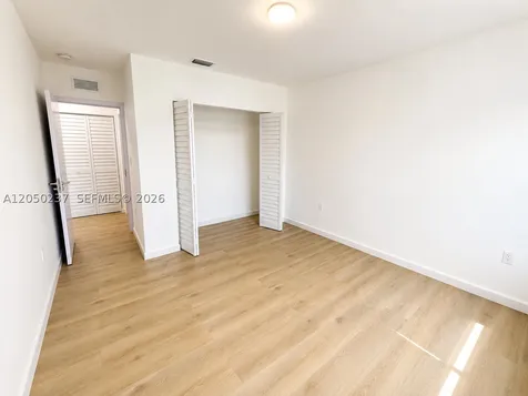 552 NW 7th Street Florida City FL 33034