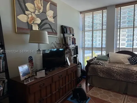 5055 Collins Avenue Miami Beach FL 33140