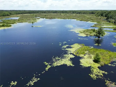 8781 S Lakeshore Dr Floral City Other City - In The State Of Florida FL 34436