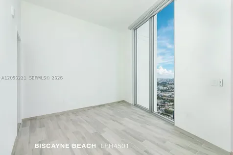 2900 NE 7th Avenue Miami FL 33137