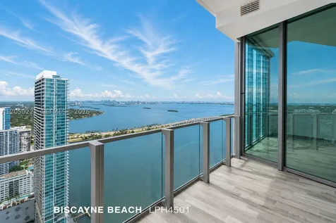 2900 NE 7th Avenue Miami FL 33137