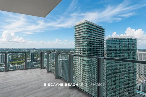 2900 NE 7th Avenue Miami FL 33137