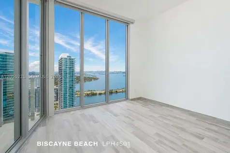 2900 NE 7th Avenue Miami FL 33137