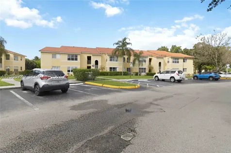 12760 Vista Isle Sunrise FL 33325