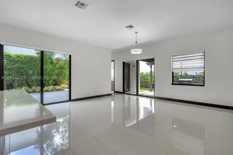 15455 NW 88th Court Miami Lakes FL 33018