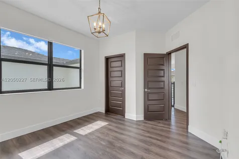 15455 NW 88th Court Miami Lakes FL 33018