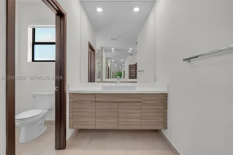 15455 NW 88th Court Miami Lakes FL 33018