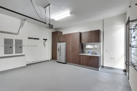 15455 NW 88th Court Miami Lakes FL 33018