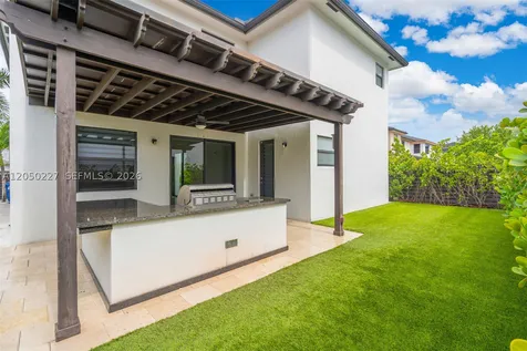 15455 NW 88th Court Miami Lakes FL 33018