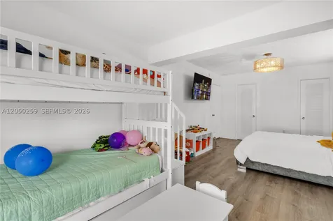 2424 NE 18th Avenue Wilton Manors FL 33305