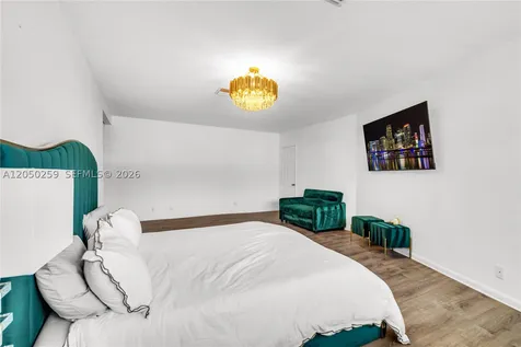 2424 NE 18th Avenue Wilton Manors FL 33305