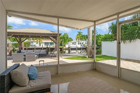 2424 NE 18th Avenue Wilton Manors FL 33305