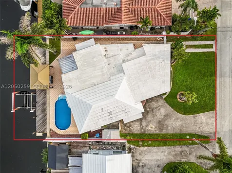 2424 NE 18th Avenue Wilton Manors FL 33305