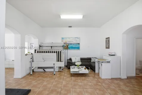 14623 SW 11th Street Miami FL 33184