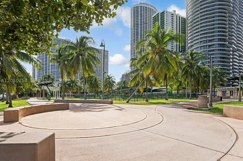 488 NE 18th Street Miami FL 33132