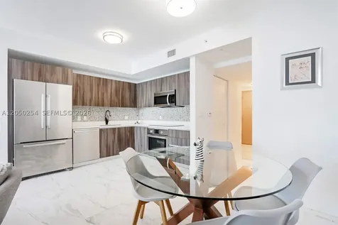 488 NE 18th Street Miami FL 33132