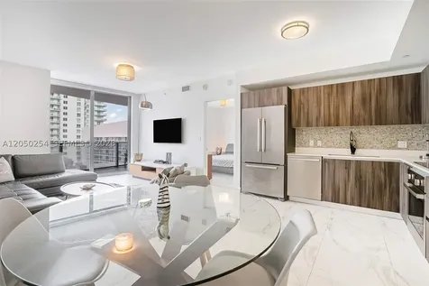 488 NE 18th Street Miami FL 33132
