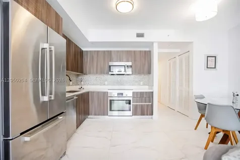 488 NE 18th Street Miami FL 33132