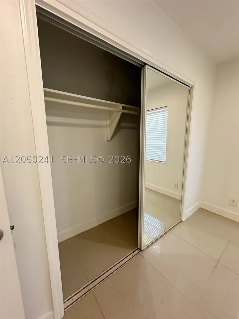 317 Hendricks Isle Fort Lauderdale FL 33301