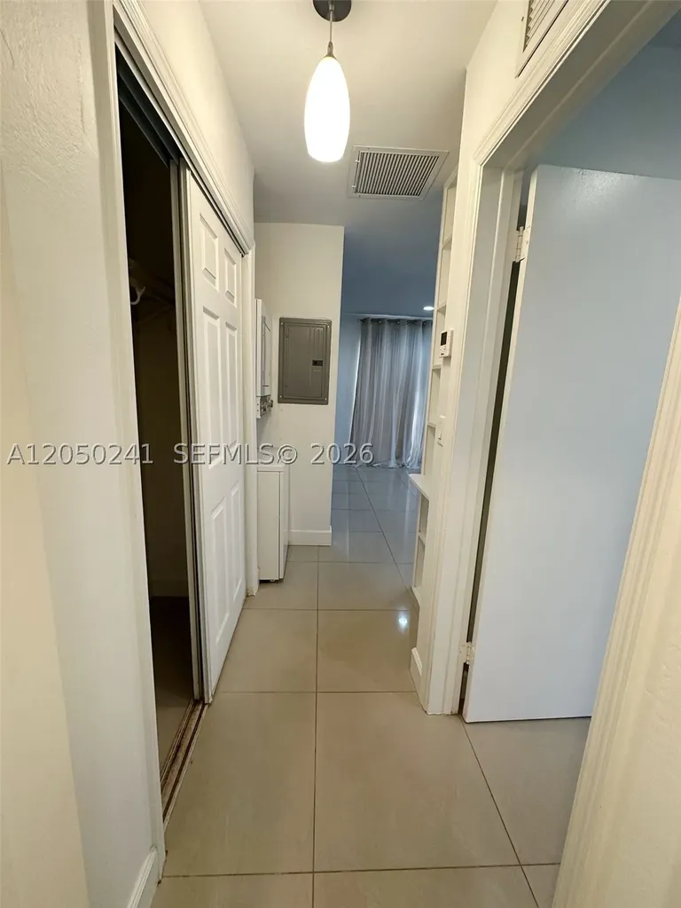 317 Hendricks Isle Fort Lauderdale FL 33301