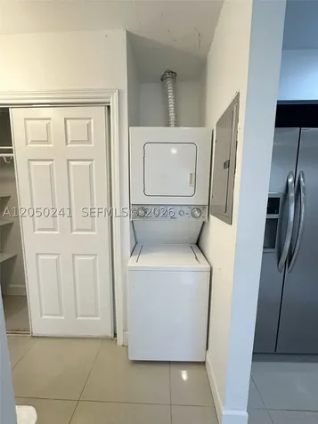 317 Hendricks Isle Fort Lauderdale FL 33301