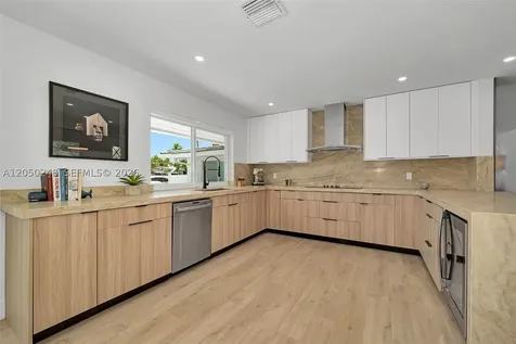 3110 NE 57th Street Fort Lauderdale FL 33308