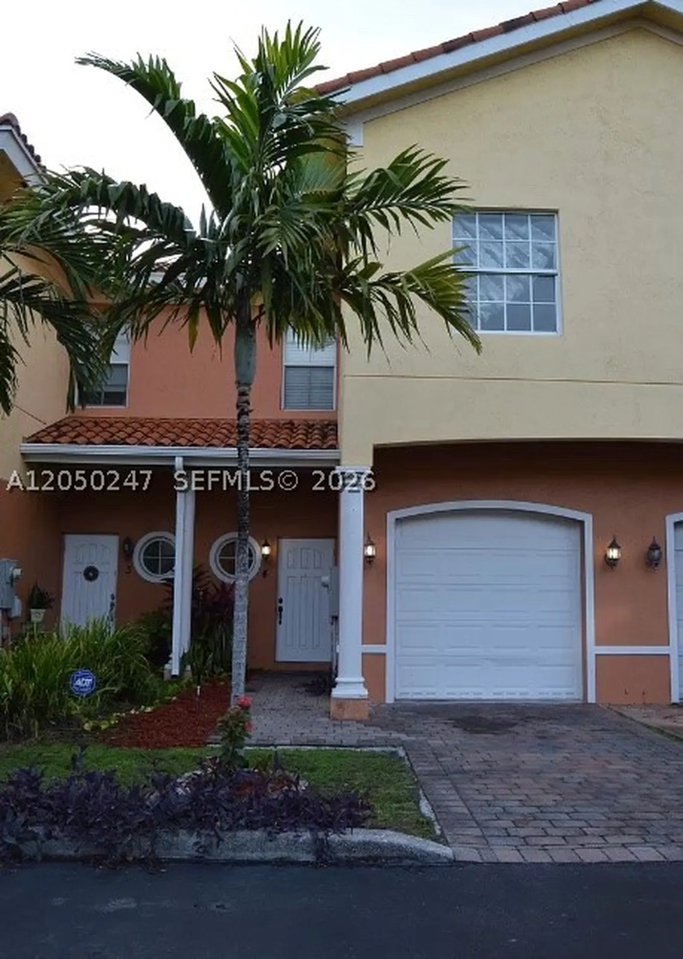 2307 Washington Street Hollywood FL 33020