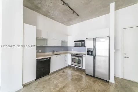 234 NE 3rd Street Miami FL 33132