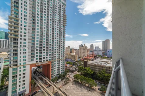 234 NE 3rd Street Miami FL 33132
