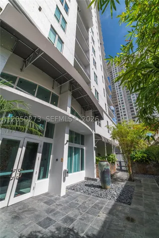 234 NE 3rd Street Miami FL 33132