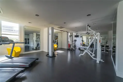 234 NE 3rd Street Miami FL 33132