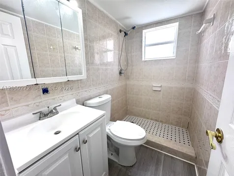 2740 W 62nd Street Hialeah FL 33016