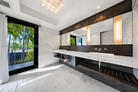 1548 Biarritz Drive Miami Beach FL 33141