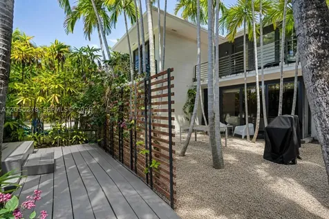 1548 Biarritz Drive Miami Beach FL 33141