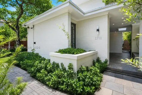1548 Biarritz Drive Miami Beach FL 33141