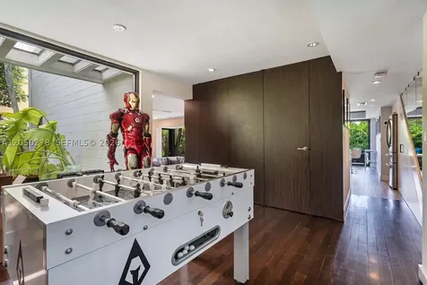 1548 Biarritz Drive Miami Beach FL 33141