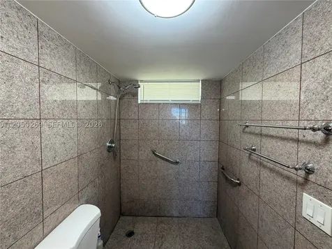 2851 Leonard Drive Aventura FL 33160