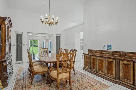 7030 Sunset Drive Miami FL 33143