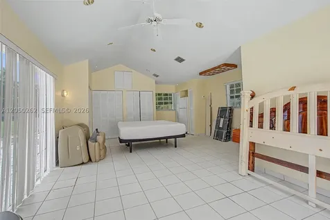 7030 Sunset Drive Miami FL 33143